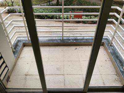 Living Room Image of 1400 Sq.ft 2 BHK Apartment / Flat for rent in Adani The Meadows, Shantigram Ahmedabad for Rs. 28000