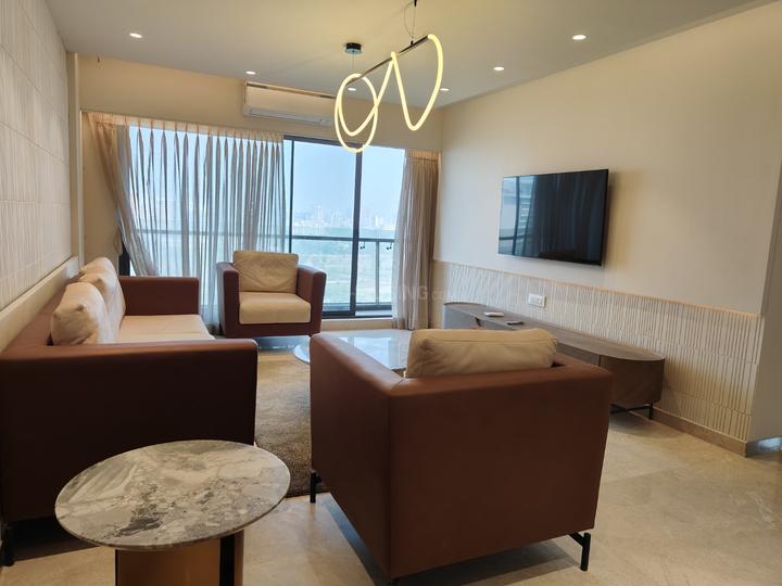 DLL APARTMENT 5 Main Image 1