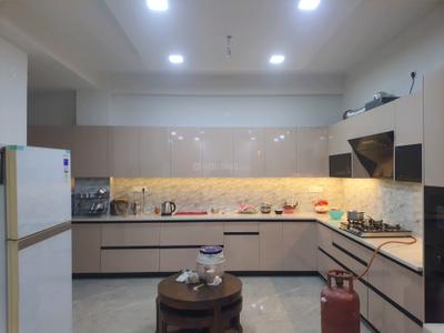 Kitchen Image of 3200 Sq.ft 4 BHK Builder Floor for sale in Sector 10A Gurgaon for Rs. 44000000