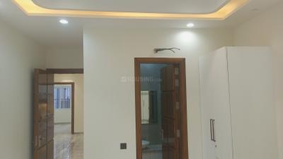 Bedroom Image of 1650 Sq.ft 3 BHK Builder Floor for rent in Pitampura New Delhi for Rs. 73000