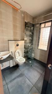 Bathroom Image of 1600 Sq.ft 3 BHK Apartment / Flat for sale in Perinsheri Pinnac Greens, Kothrud Pune for Rs. 25000000