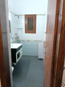 Image of 1400 Sq.ft 3 BHK Apartment / Flat for rent in Alaknanda, New Delhi for Rs. 57000