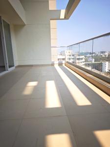 Balcony Image of 4500 Sq.ft 4.5 BHK Apartment / Flat for sale in Kumar Privie Sanctum, Baner Pune for Rs. 82500000