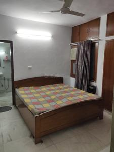 Bedroom Image of 1150 Sq.ft 2.5 BHK Apartment / Flat for sale in DDA SFS, Sarita Vihar New Delhi for Rs. 19900000