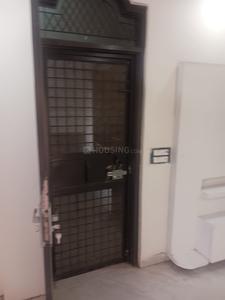 Bedroom Image of 1260 Sq.ft 3 BHK Builder Floor for sale in Ramesh Nagar New Delhi for Rs. 11000000