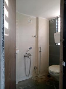 Common Bathroom Image of 1630 Sq.ft 3 BHK Apartment / Flat for rent in Dosti Paradise, Vasai West Vasai for Rs. 35000