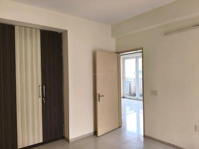 Bedroom Image of 2103 Sq.ft 3.5 BHK Apartment / Flat for sale in DLF The Primus, Sector 82A Gurgaon for Rs. 37000000