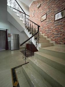 Image of 4000 Sq.ft 4.5 BHK Independent House for sale in Sainik Farm, New Delhi for Rs. 45600000