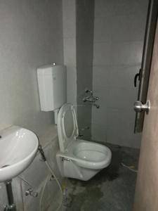 Common Bathroom Image of 2080 Sq.ft 4 BHK Apartment / Flat for sale in Adani Ten BKC, Bandra East Mumbai for Rs. 95000000