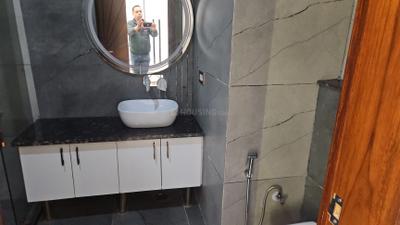 Image of 1440 Sq.ft 3 BHK Builder Floor for sale in GTB Nagar, New Delhi for Rs. 27500000