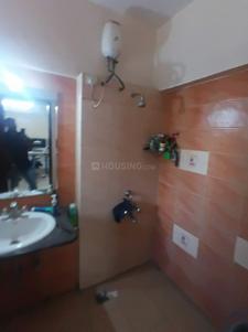 Bathroom Image of 981 Sq.ft 2 BHK Apartment / Flat for rent in Gera Emerald City South, Kharadi Pune for Rs. 52000