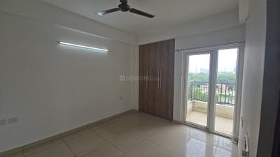 Bedroom Image of 1495 Sq.ft 3 BHK Apartment / Flat for sale in Gulshan Ikebana, Sector 143 Noida for Rs. 21500000