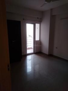 Bedroom Image of 1472 Sq.ft 3 BHK Apartment / Flat for rent in Express Zenith, Sector 77 Noida for Rs. 35000