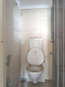 Common Bathroom Image of 560 Sq.ft 1 BHK Apartment / Flat for sale in Akash Aakanksha Garden, Thane West Thane for Rs. 7200000