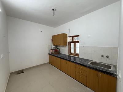 Kitchen Image of 2000 Sq.ft 2 BHK Independent House for rent in Sector 44 Noida for Rs. 50000