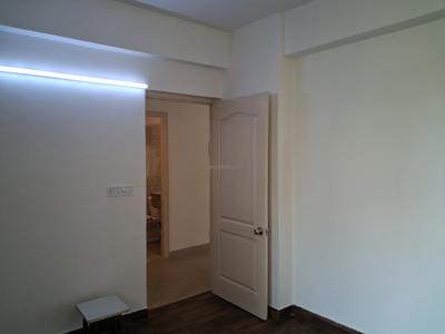 Bedroom Image of 1195 Sq.ft 2 BHK Apartment / Flat for sale in Paras Tierea, Sector 137 Noida for Rs. 9950000