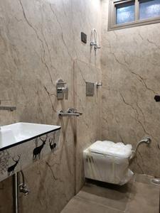 Common Bathroom Image of 720 Sq.ft 3 BHK Builder Floor for rent in Dwarka Mor New Delhi for Rs. 30000