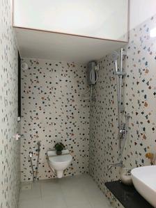 Common Bathroom Image of 900 Sq.ft 2 BHK Apartment / Flat for sale in Godrej Nirvaan, Bhiwandi Thane for Rs. 6500000