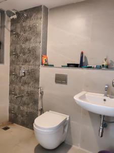 Common Bathroom Image of 910 Sq.ft 2 BHK Apartment / Flat for rent in Lodha Upper Thane, Bhiwandi Thane for Rs. 18000