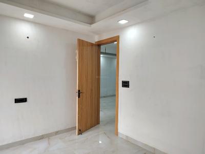 Bedroom Image of 1700 Sq.ft 3 BHK Apartment / Flat for sale in Saraswati Executive Home, Noida Extension Greater Noida for Rs. 6400000