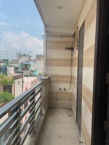 Balcony Image of 1100 Sq.ft 3 BHK Apartment / Flat for rent in Shahdara New Delhi for Rs. 23000