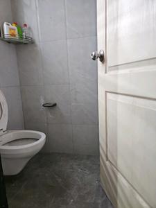 Common Bathroom Two Image of 845 Sq.ft 1.5 BHK Apartment / Flat for rent in Anshul Kanvas, Wagholi Pune for Rs. 22000