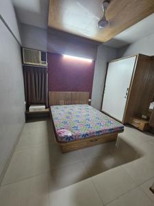 Bedroom Image of 5000 Sq.ft 3 BHK Apartment / Flat for rent in Sangath Platina, Motera Ahmedabad for Rs. 50000