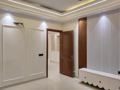 Bedroom Image of 1305 Sq.ft 2.5 BHK Builder Floor for sale in Signature Global City 63A, Sector 63 Gurgaon for Rs. 25000000