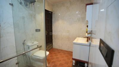 Bathroom Image of 38250 Sq.ft 3 BHK Farm House for sale in Bajidpur Noida for Rs. 60000000