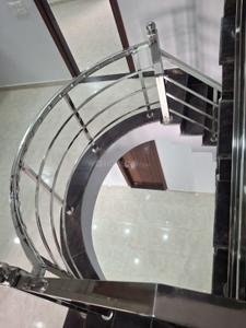Bathroom Image of 2700 Sq.ft 4 BHK Duplex for sale in Shastripuram Agra for Rs. 16000000
