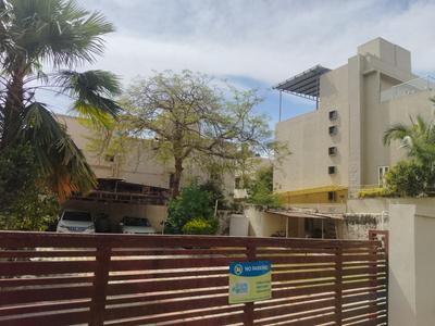 Image of 440 Sq.ft Residential Plot / Land for sale in Ambawadi, Ahmedabad for Rs. 70400000