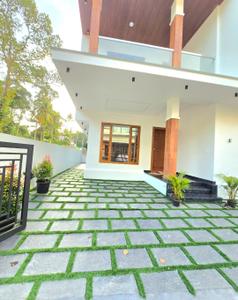 Image of 1960 Sq.ft 4 BHK Independent House for sale in Kuzhivelippady, Kochi for Rs. 9000000