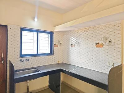 Kitchen Image of 550 Sq.ft 1 BHK Builder Floor for rent in Kharadi Pune for Rs. 15000