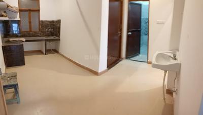 Image of 750 Sq.ft 2 BHK Builder Floor for rent in George Town, Allahabad for Rs. 17000