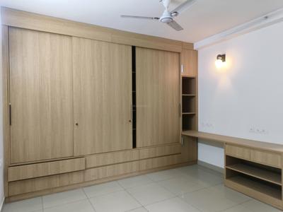 3.5 BHK Flat