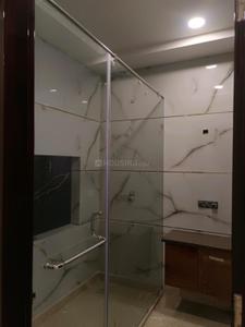 Bathroom Image of 900 Sq.ft 2 BHK Builder Floor for rent in Ashok Vihar New Delhi for Rs. 35000