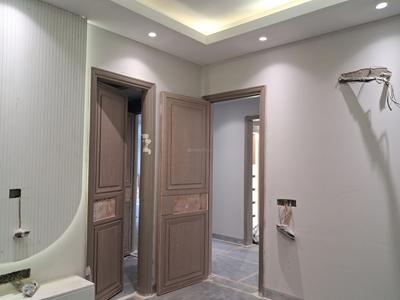 Bedroom Image of 2700 Sq.ft 4 BHK Builder Floor for sale in Paschim Vihar New Delhi for Rs. 65000000