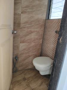 Common Bathroom Image of 660 Sq.ft 1 BHK Apartment / Flat for sale in Kharghar Navi Mumbai for Rs. 5500000