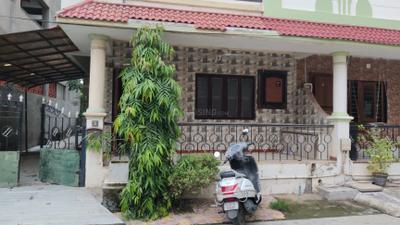 Building Image of 2000 Sq.ft 4 BHK Villa for sale in Chandkheda Ahmedabad for Rs. 23000000