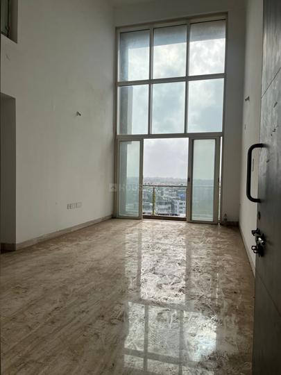 Hallow Pul, Kurla West Main Image 1