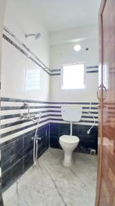 Bathroom Image of 760 Sq.ft 2 BHK Apartment / Flat for sale in Keshtopur Kolkata for Rs. 2850000