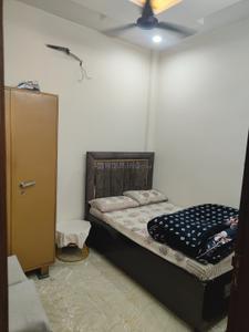 Bedroom Image of 550 Sq.ft 2 BHK Builder Floor for sale in Sector 16 Rohini New Delhi for Rs. 6500000
