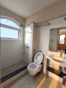 Bathroom Image of 2152 Sq.ft 3 BHK Duplex for rent in Nerul Goa for Rs. 75000