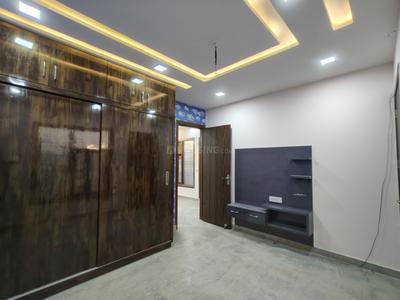 Bedroom Image of 1100 Sq.ft 3 BHK Builder Floor for rent in Sector 24 Rohini New Delhi for Rs. 28000