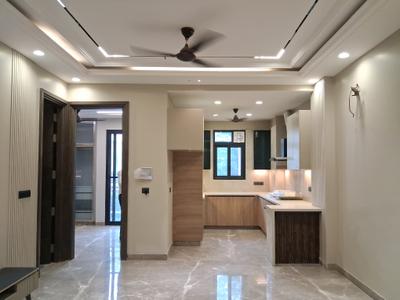 Living Room Image of 1350 Sq.ft 3 BHK Builder Floor for sale in Paschim Vihar New Delhi for Rs. 27500000