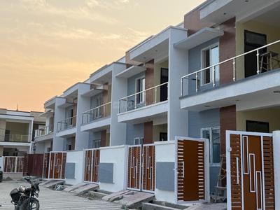 Image of 1600 Sq.ft 3 BHK Duplex for sale in Dharni Defence Paradise, Amausi, Lucknow for Rs. 6000000