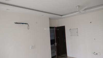 Living Room Image of 1205 Sq.ft 3 BHK Apartment / Flat for sale in Unitech The Residences, Sector 33 Gurgaon for Rs. 24800000