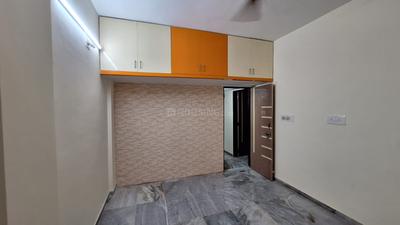 Bedroom Image of 1500 Sq.ft 2 BHK Apartment / Flat for rent in Bodakdev Ahmedabad for Rs. 25000