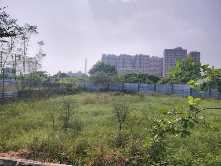 Lifestyle One Land Main Image 1