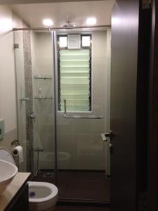 Bathroom Image of 650 Sq.ft 1.5 BHK Apartment / Flat for rent in Ashray Apartment, Bandra West Mumbai for Rs. 115000